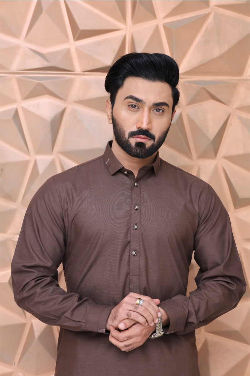 Men Textured Kameez Shalwar Brown1