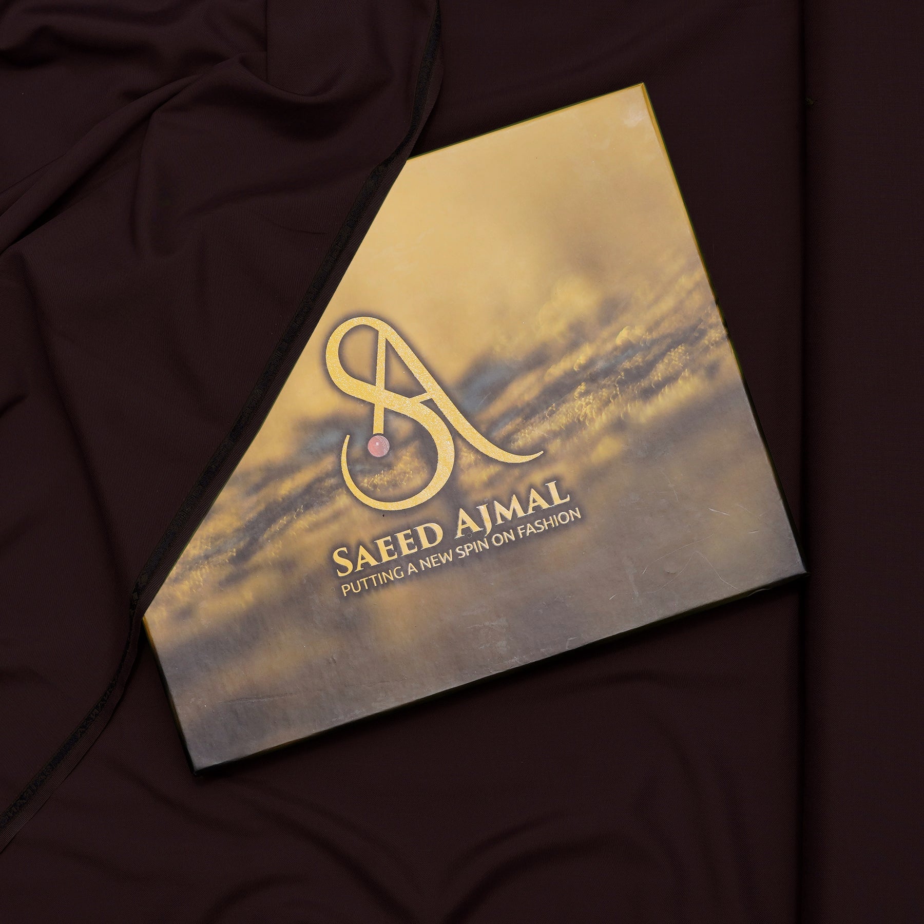 Maroon Wash n Wear Loose Fabric