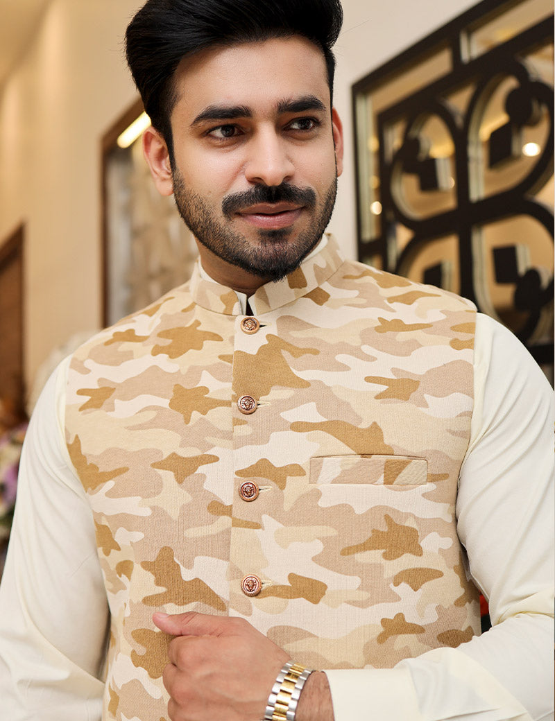 Men Premium  Waistcoat Brown Camo