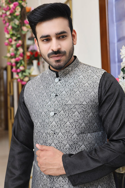 Black shalwar kameez with hot sale wasket